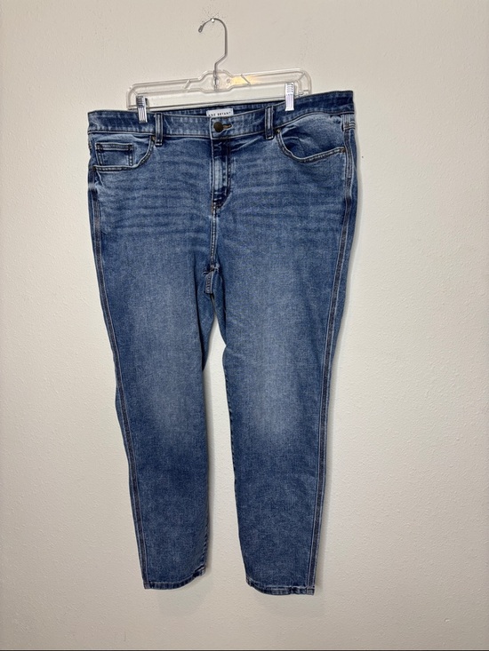 Lane Bryant Denim - Lane Bryant size 20 Blue Skinny Mid-Rise Jeans. Signature fit